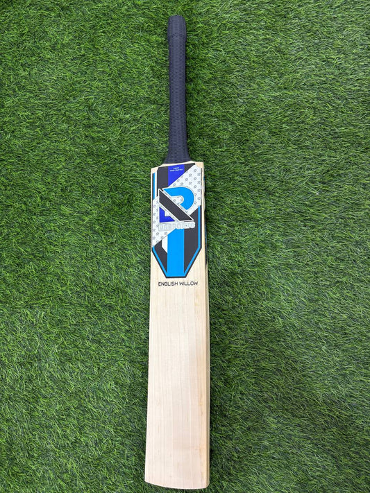 English Willow Cricket Bat Limited Edition (Grade 1)