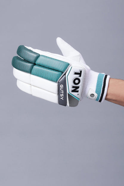 Ton Gutsy Cricket Batting Gloves