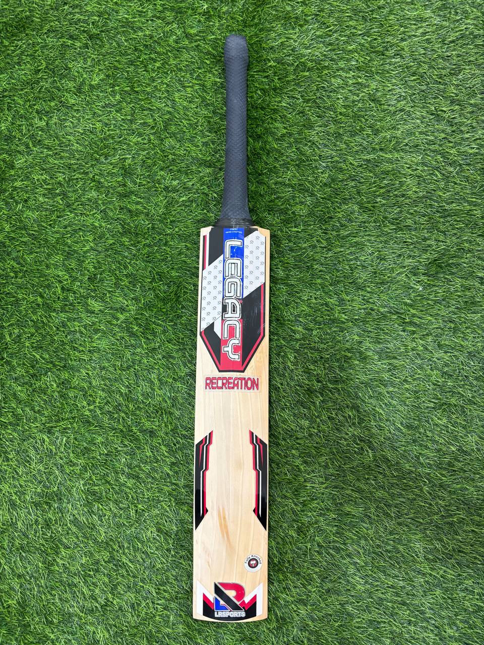 Duckbill King Profile English Willow Grade 1 Cricket Bat