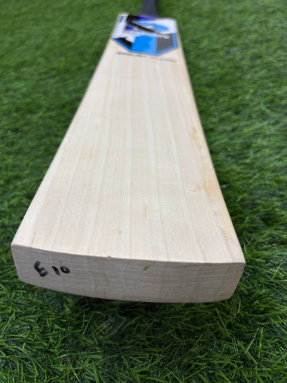English Willow Cricket Bat Limited Edition (Grade 1)
