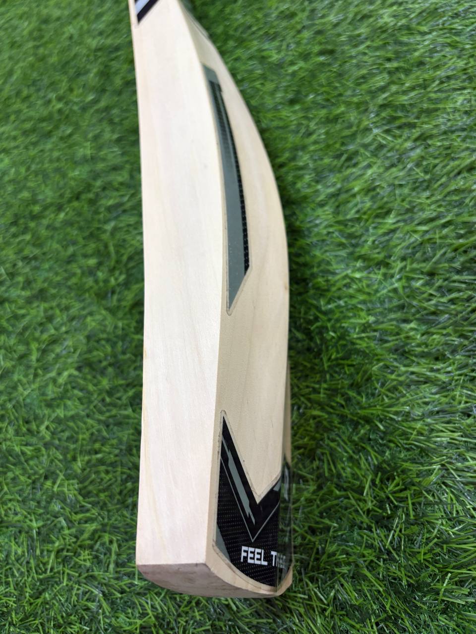 Kookabura (Maxi) Profile English Willow Cricket Bat