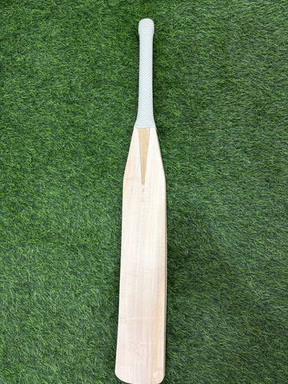 Mongoose English Willow Cricket Bat Great KD's Sir edition