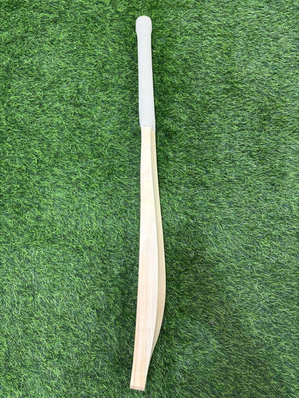 Mongoose English Willow Cricket Bat Great KD's Sir edition